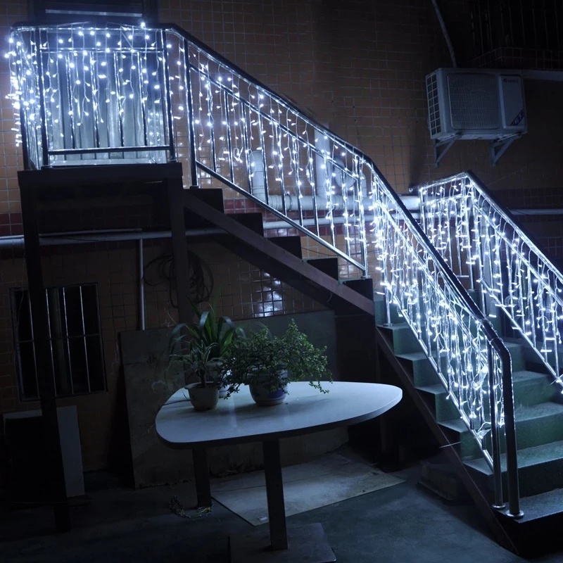 Dây Đèn LED Trang Trí Tiệc Ngoài Trời 220V 10M
