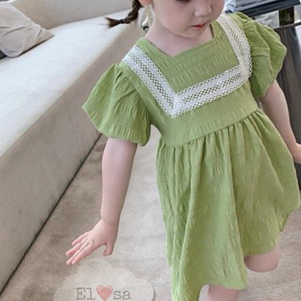 Váy bé gái chất đũi cổ vuông tay bồng bo chun xinh