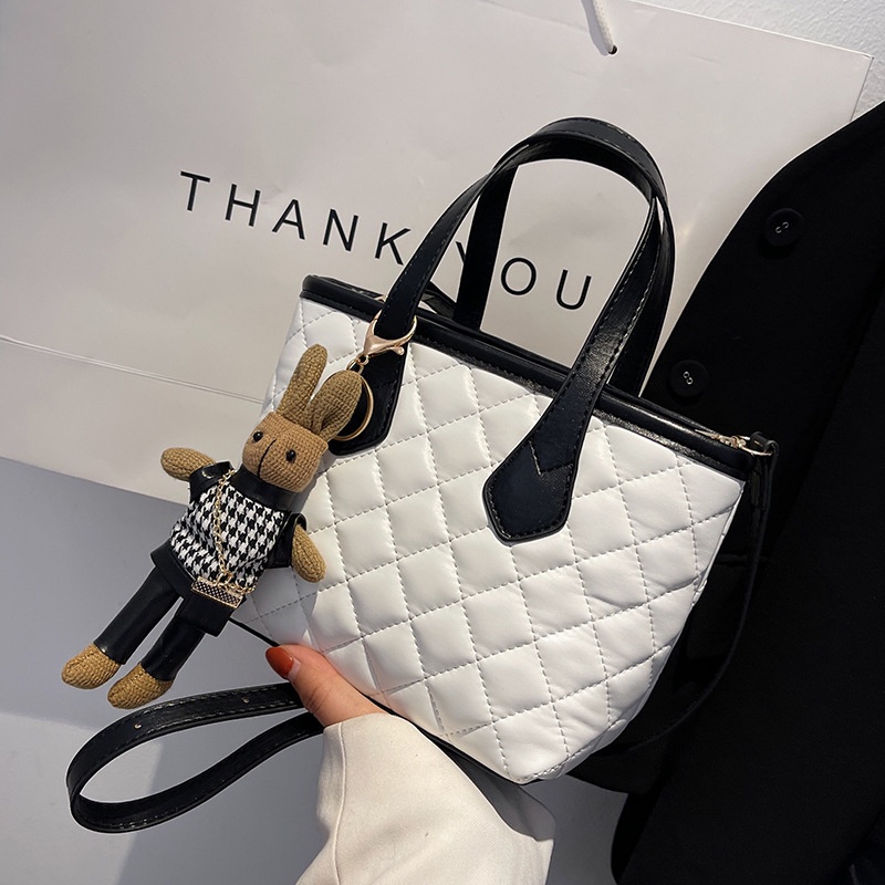 Túi xô IELGY thiết kế đơn giản thời trang dễ phối đồ cho nữ