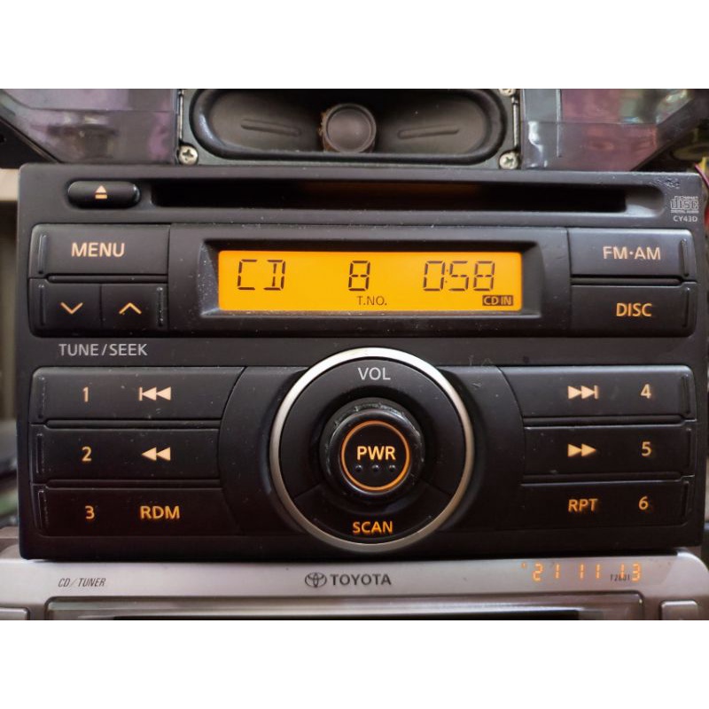 Đầu CD tháo xe Nissan các đời  LIVINA,