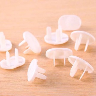 Nắp bịt ổ cắm 2 lỗ bảo vệ trẻ em khỏi nguồn điện combo 5 chiếc 2 chân