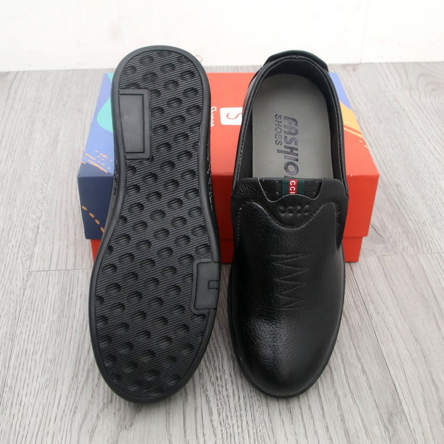 Giày lười nam màu đen chất lượng cao GN730 Gấu Nâu | BigBuy360 - bigbuy360.vn
