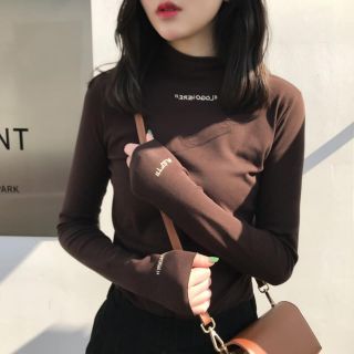 Áo len dệt kim