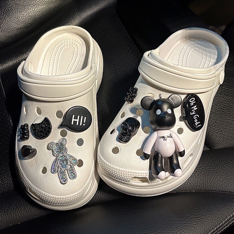Set sticker, Jibbitz, charm gắn sục, gắn dép cross Bearbrick kaws