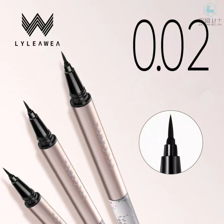 Bút kẻ mắt dạ LYLEAWEA hươu chống nước sắc nét Charm Black Eyeliner LYLE01