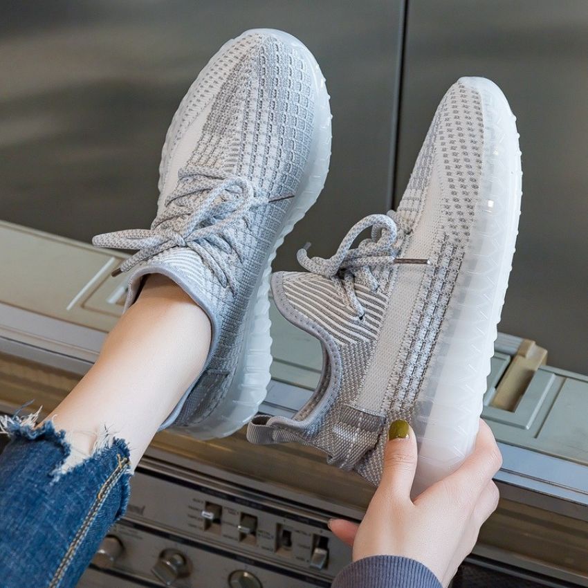 Giày Sneaker Nữ Thời Trang Thoáng Khí Kiểu Dáng Hàn Quốc Trẻ Trung Năng Động Cá Tính Nhiều Màu Đủ Size GTTN31