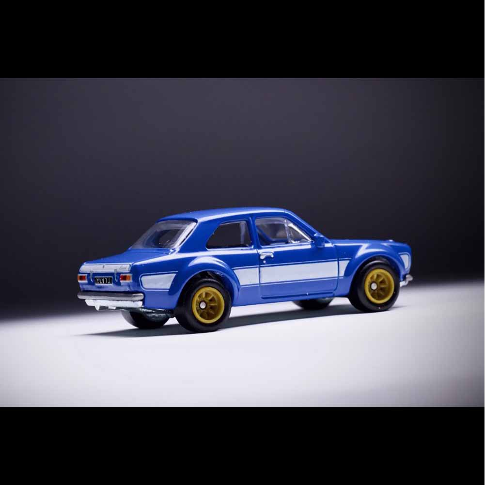 Xe mô hình Hot Wheels 1970 Ford Escort RS 1600 Fast & Furious Premium Fast Imports
