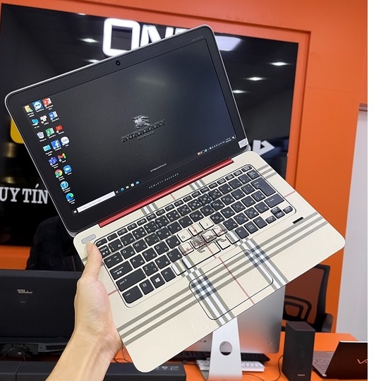 Laptop HP Elitebook 1020SE Core M5 Y51/ Ram 8Gb/ màn 12.5 inch 2K/ Vỏ hợp kim, led phím sáng .