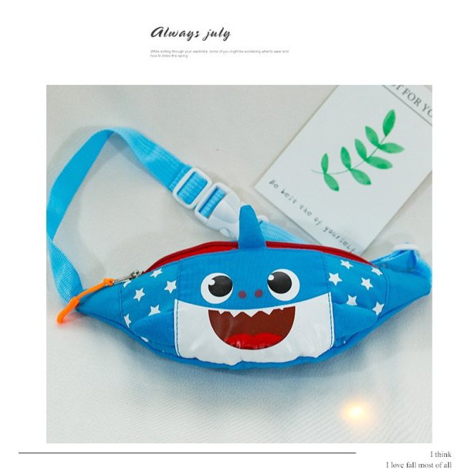 Túi đeo chéo hình cá mập