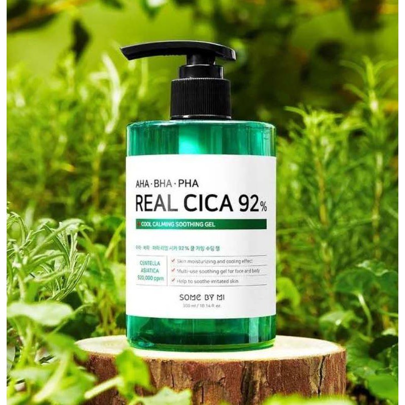 Gel dưỡng đa năng làm dịu và giảm mụn Some By Mi AHA BHA PHA Real Cica 92% Cool Calming Soothing Gel 300ML