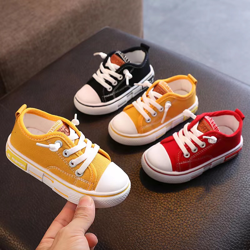 Giày Thể Thao Bằng Vải Canvas Thoáng Khí Hợp Thời Trang Cho Bé
