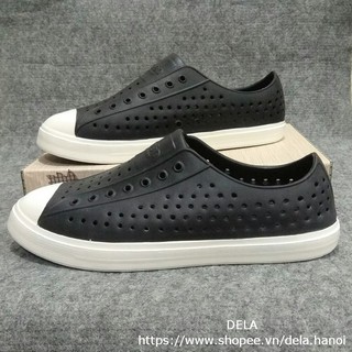 Giày nhựa đi mưa