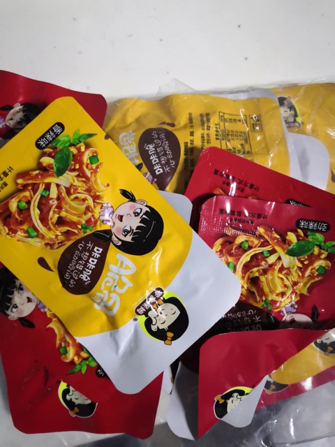 Sụn sườn non giòn cay sụn xương gói thịt lợn cay cay giòn | BigBuy360 - bigbuy360.vn