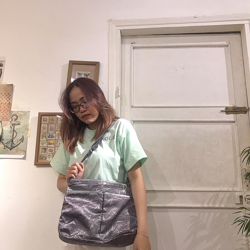 TÚI ĐEO CHÉO CHIẾC GUỐC SECONDHAND