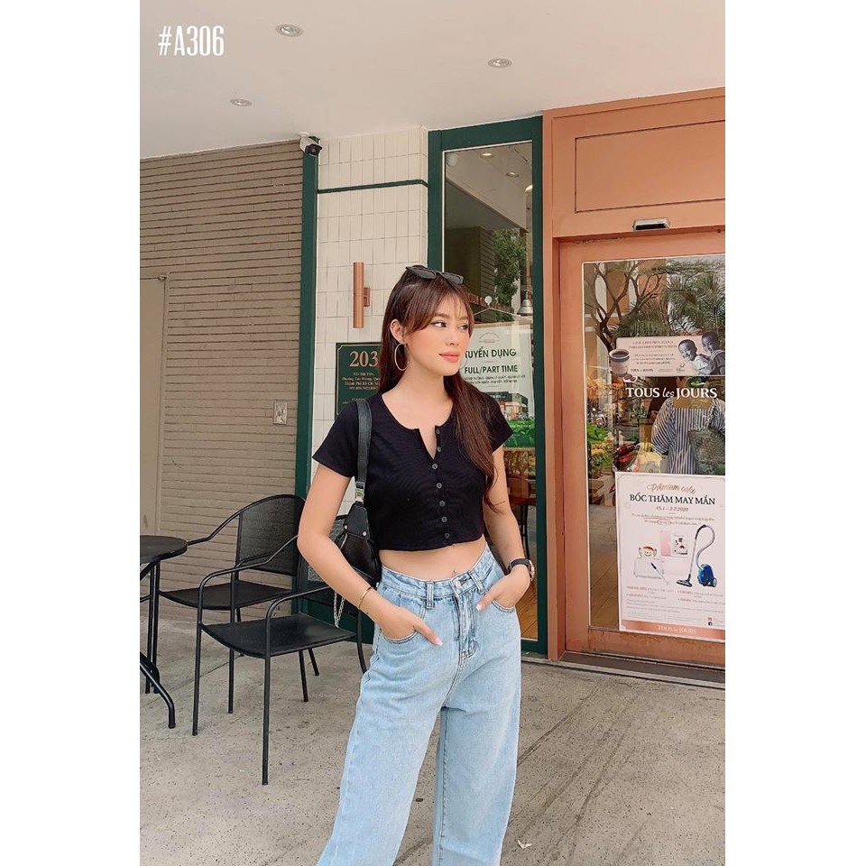 Áo Croptop Cài Nút Đen Trắng - 708