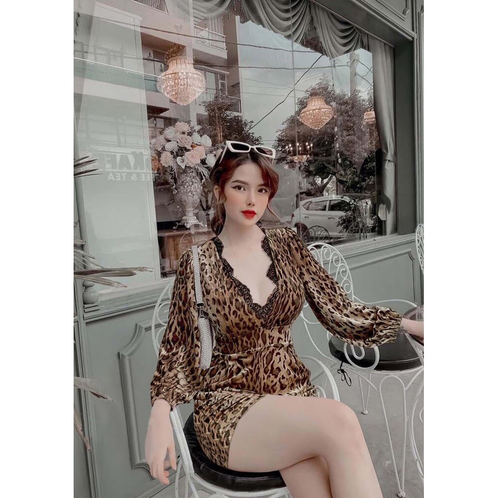 Jumpsuit Ngắn 💝FREESHIP💝 Jum short beo cổ tim phối viền ren tay dài bo J1077 | BigBuy360 - bigbuy360.vn