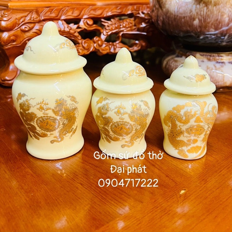 Choé thờ đựng muối gạo nước, hũ đựng muối gạo nước màu ngà vàng chất liệu gốm sứ