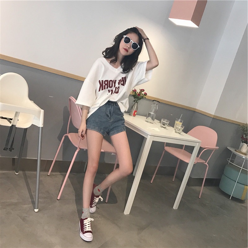 Áo Thun Form rộng Tay Ngắn Cổ Chữ V In Chữ Thời Trang Mùa Hè Mới 2022