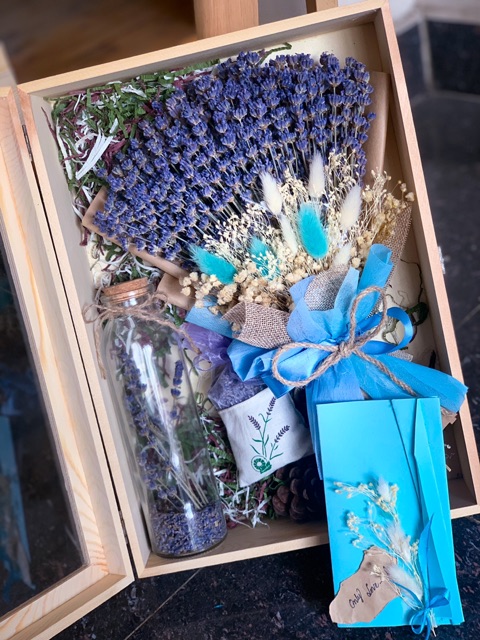 Hộp quà hoa lavender ( combo đặc biệt) | BigBuy360 - bigbuy360.vn