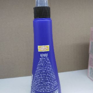 Xịt dưỡng tóc 2 lớp kanac 250ml