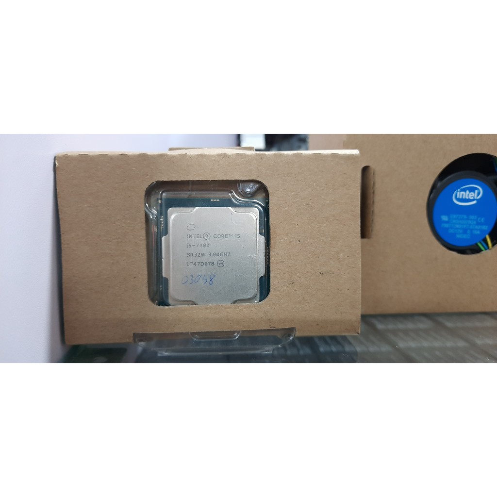 Intel Core I5-7400 Tray + Fan Box