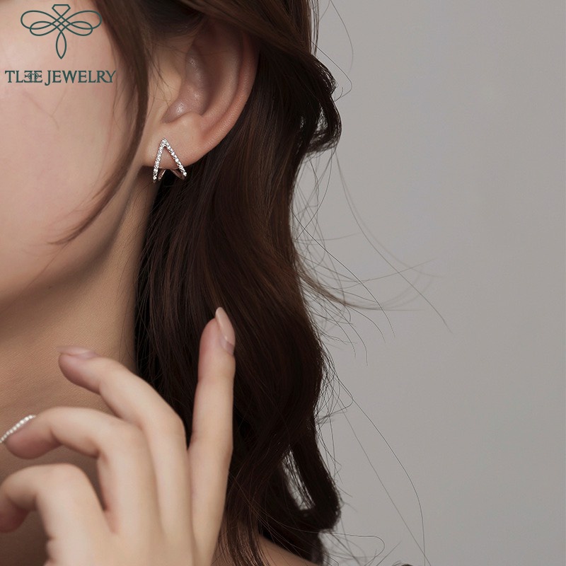 Khuyên tai bạc nữ TLEE chữ V ngược nạm đá sang trọng - TleeJewelry B0188