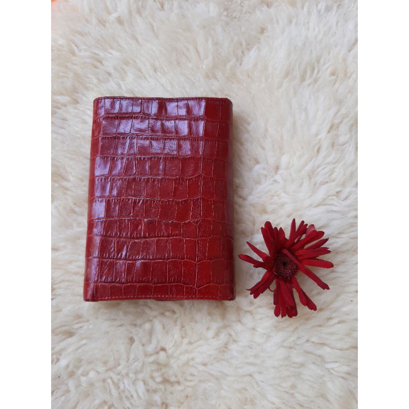 Vi da bụng cá sấu