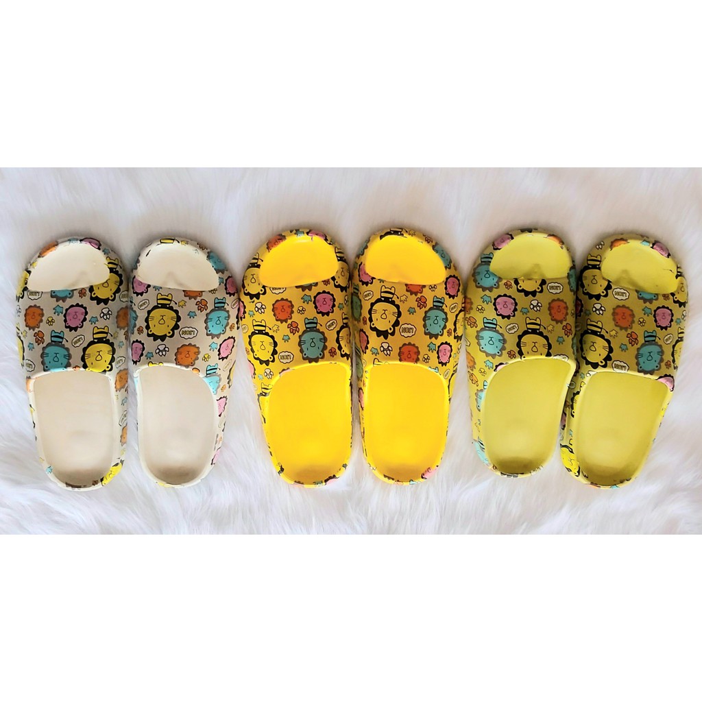 Dép đúc bánh mì in hình thú siêu cute, siêu bền và êm chân