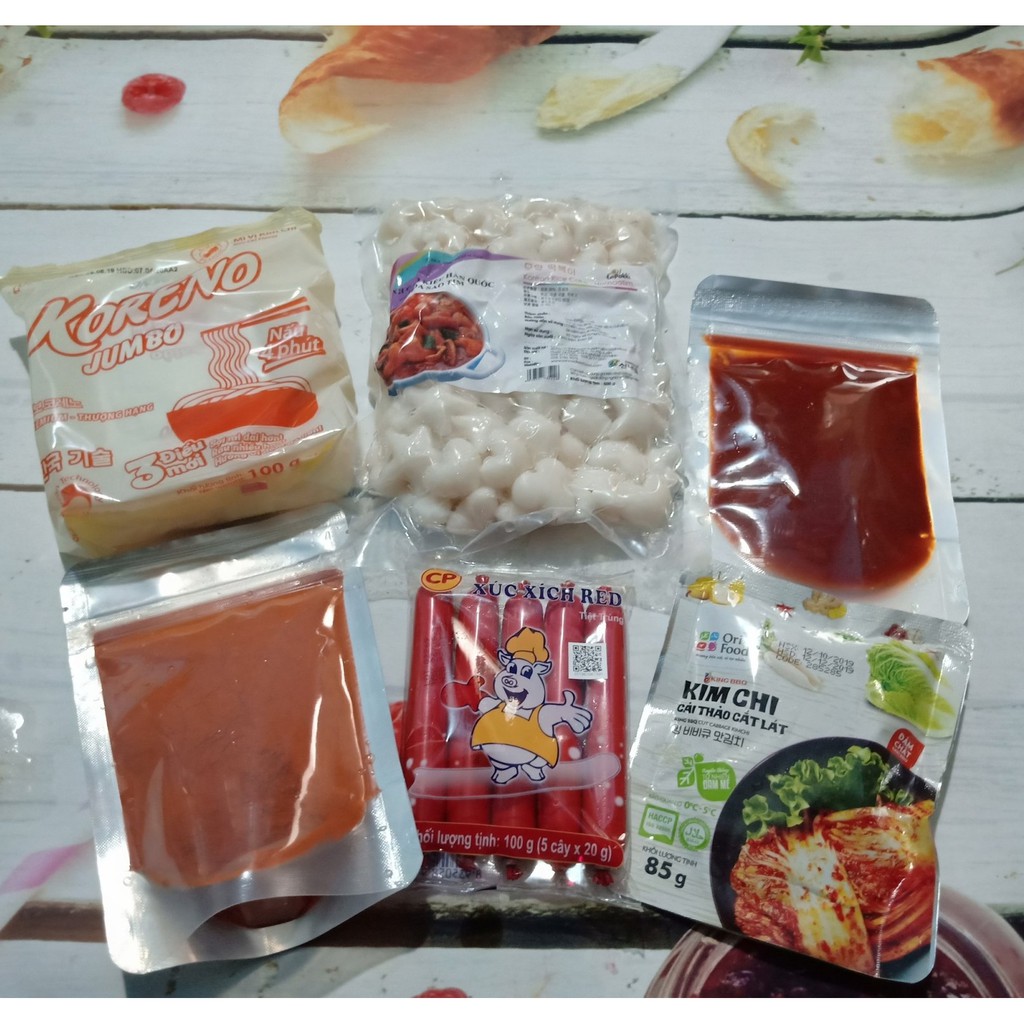 combo nấu bánh gạo hoa sao tim+sốt+ớt+kimchi+xúc xích+mì