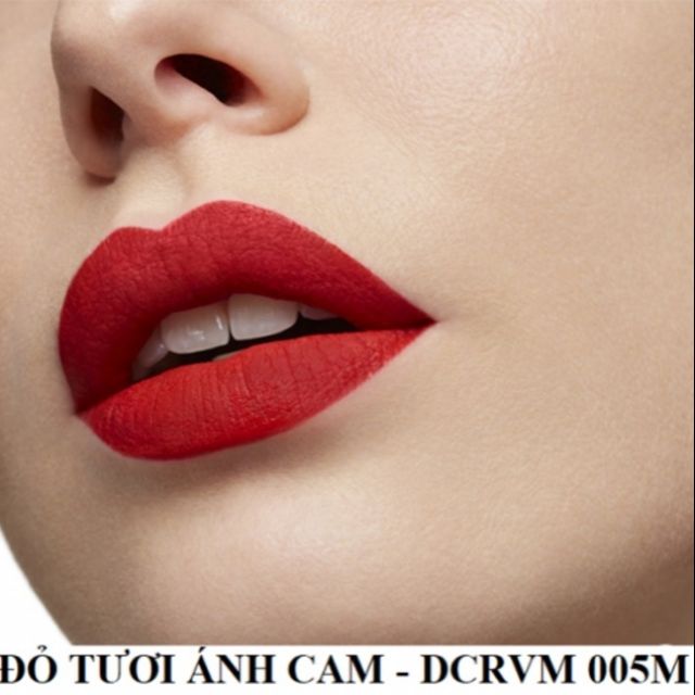 Son Christian Louboutin 005M