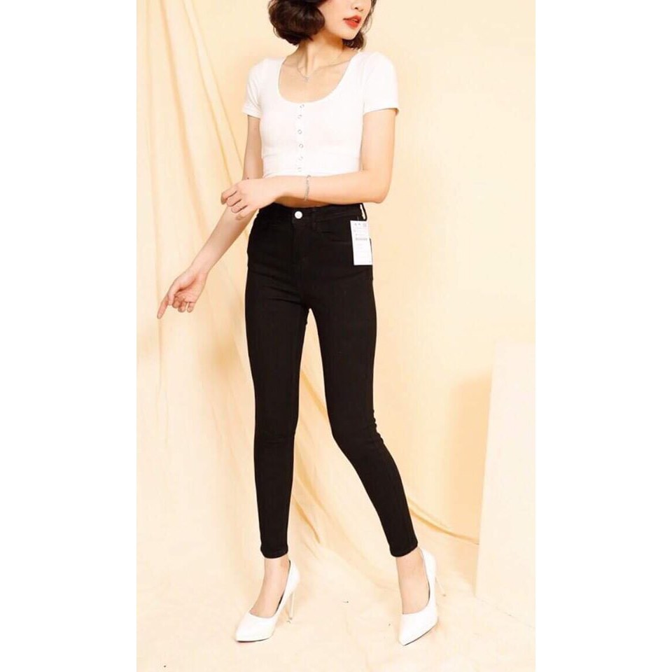 Quần Jeans hai màu đen, trắng