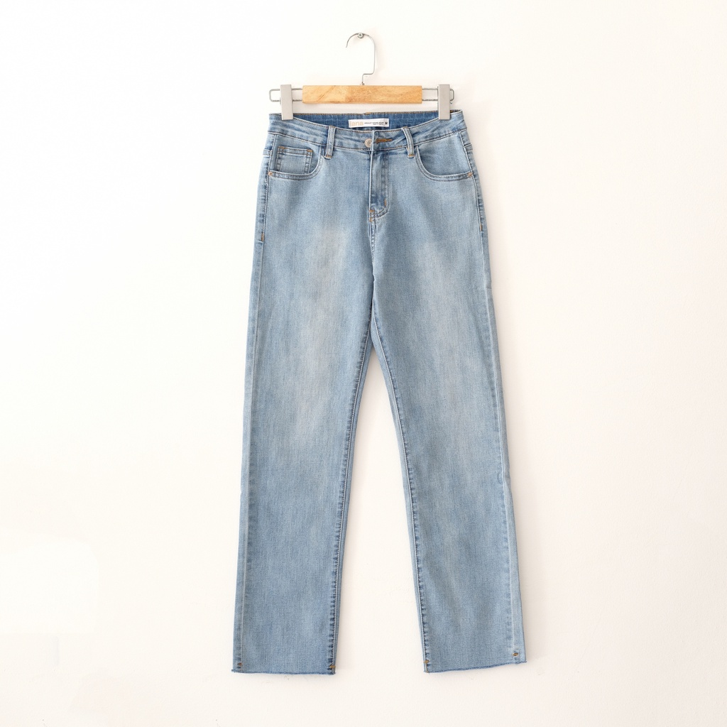 Quần Jeans Nữ Dáng Ôm Xanh Jeans Nhạt Lessie  | QD-LA3516 | Lana Official