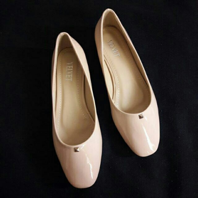 Giày hồng pastel