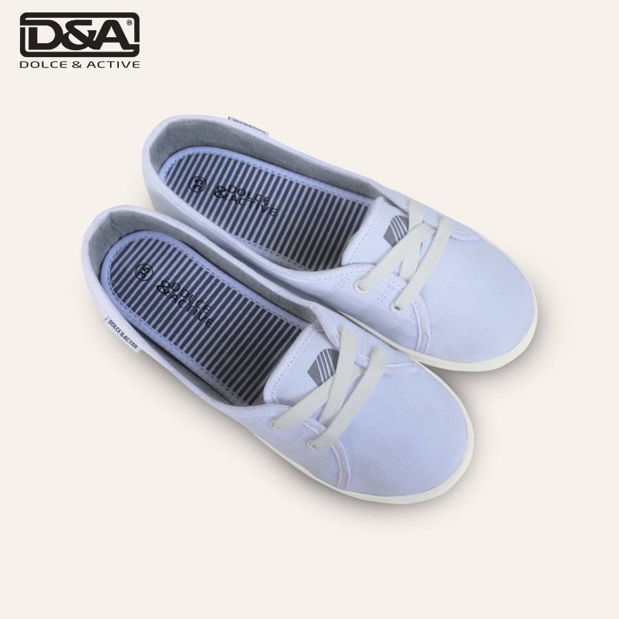 Giày slipon bé gái D&A EPG1928 Trắng