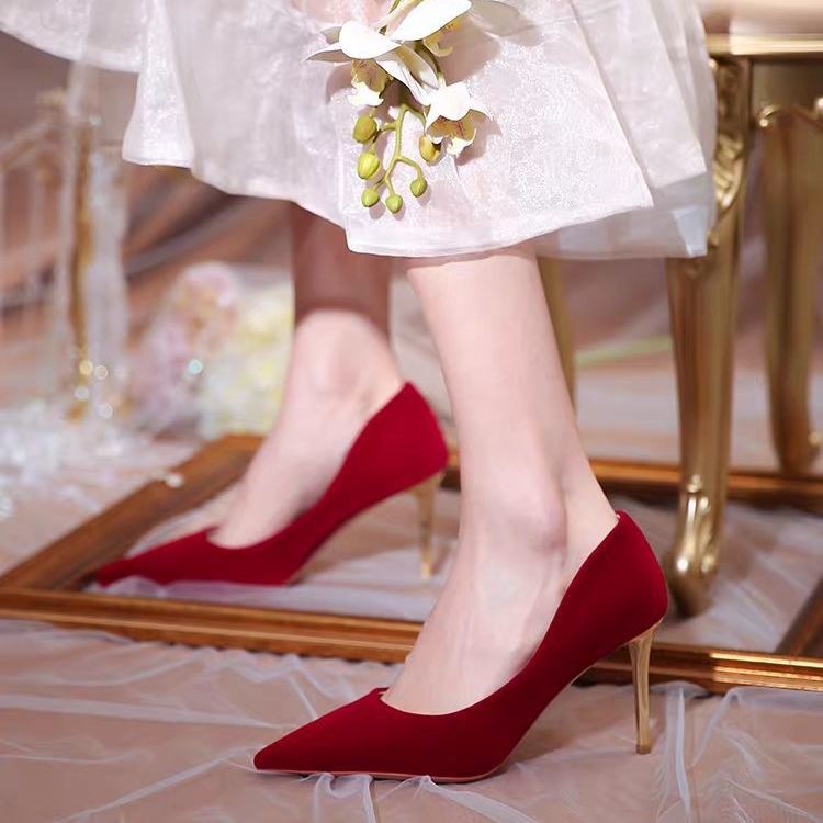Giày cưới mùa đông, show diễn dành cho nữ, cô dâu, khí chất, cao gót, gót nhọn mượt mà, màu đỏ rượu vang sexy 8
