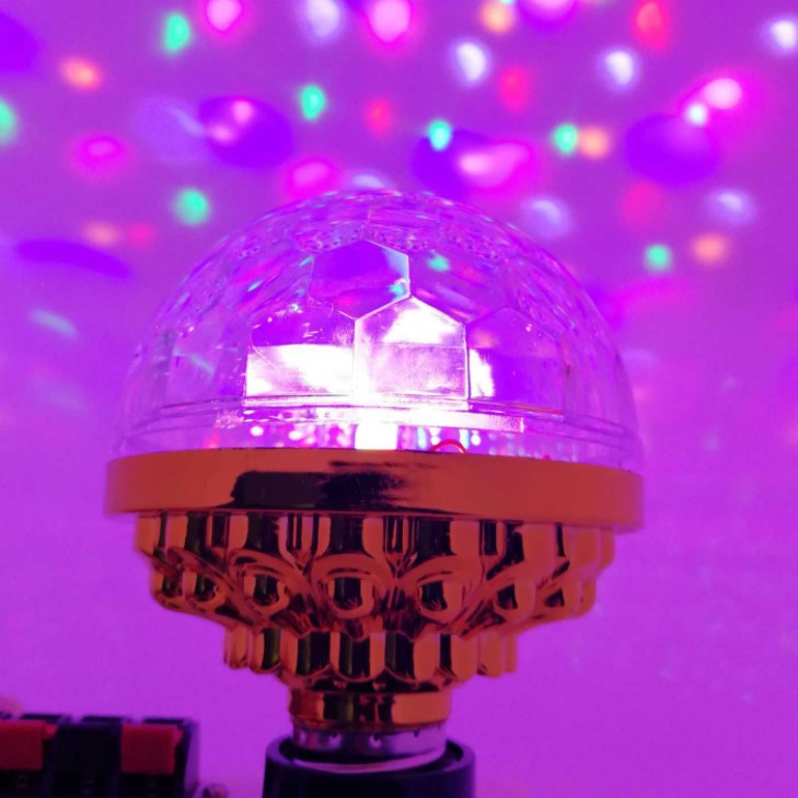 Đèn LED Xoay Nháy 7 Màu ❤️ 𝑭𝑹𝑬𝑬𝑺𝑯𝑰𝑷 ❤️ Nhiều Hiệu Ứng Tia Chớp Nhấp Nháy Đèn Sân Khấu, Vũ Trường, Bar, Dành Cho Dân Bay