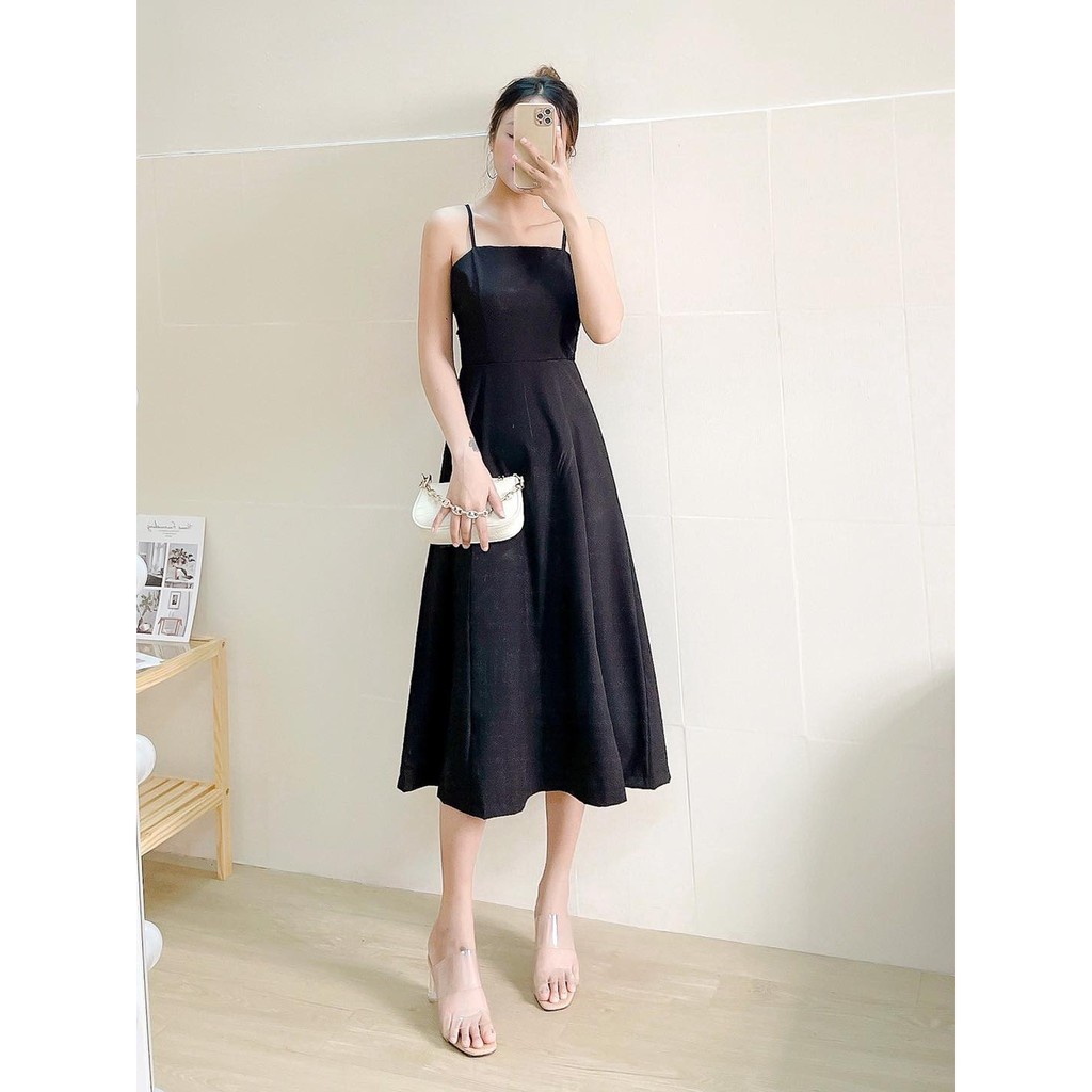 Đầm đen 2 dây booking lưng 😍 | BigBuy360 - bigbuy360.vn