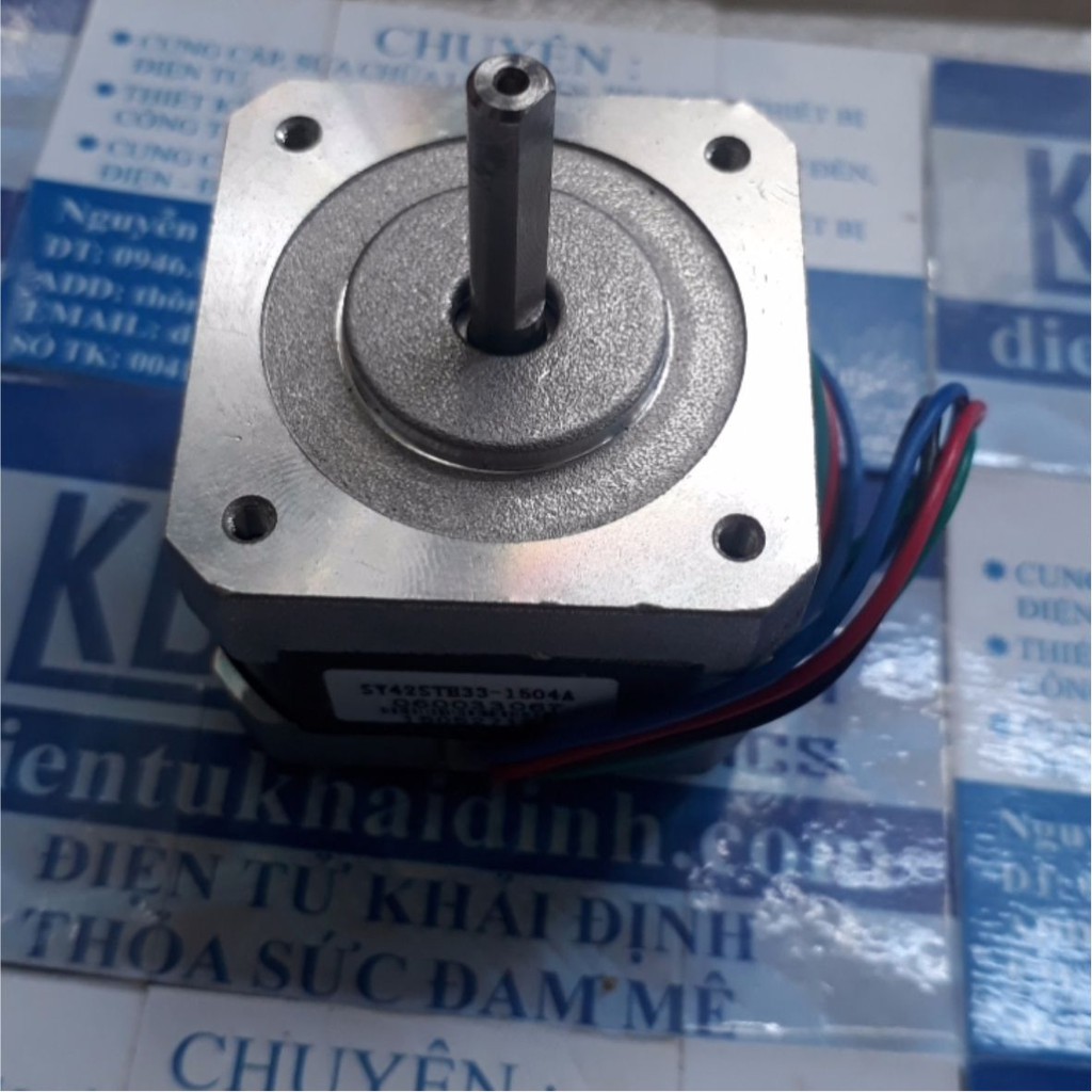 động cơ bước 42 1.8độ 2 pha 4 dây 1.5OHM áp:12-24V 1.5A 2.5KG.CM TRỤC D 5x22mm 220g kde4567