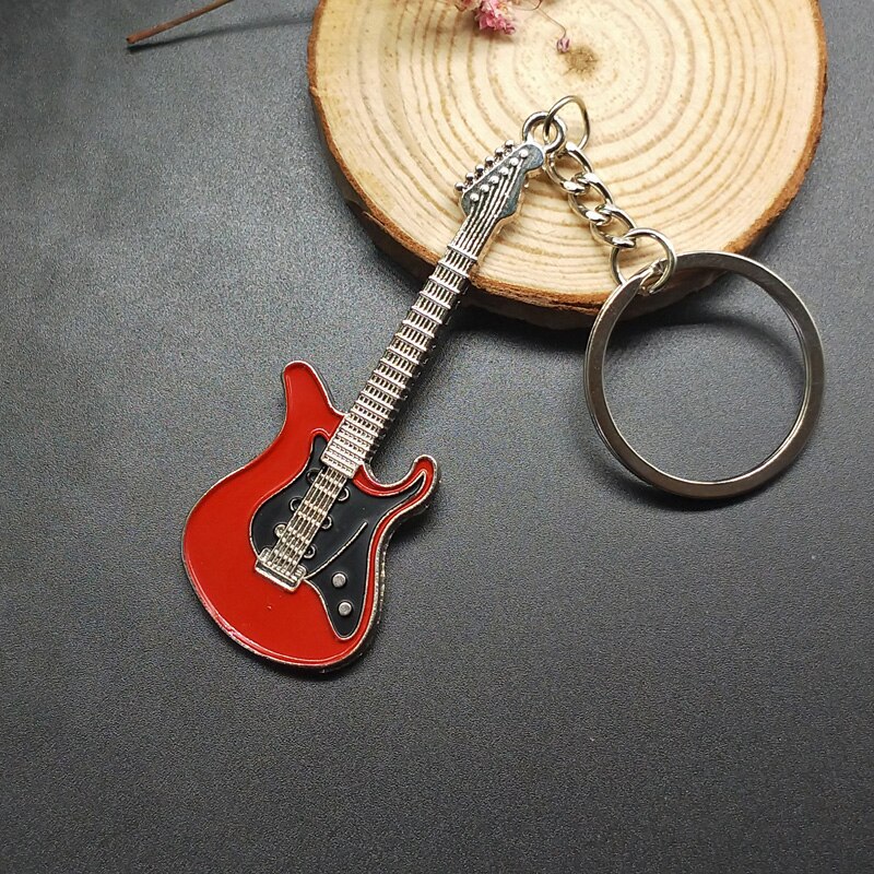Móc Khóa Kim Loại Hình Đàn Guitar 6 Màu Dễ Thương