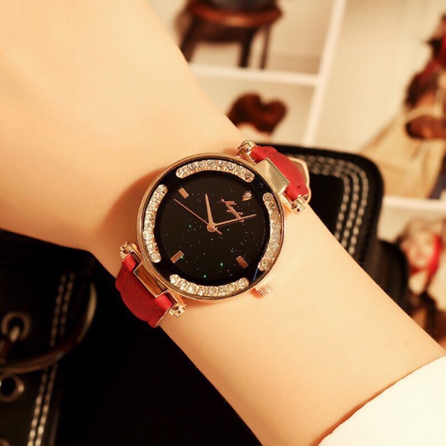 ĐỒNG HỒ NỮ DÂY DA MICKEY MẶT 3D ĐÁ XOAY SIÊU HOT | BigBuy360 - bigbuy360.vn