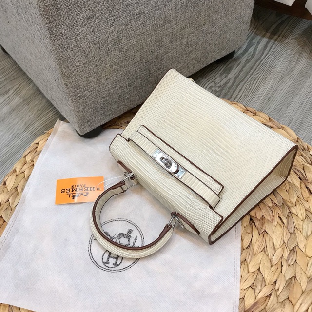Túi xách nữ trắng