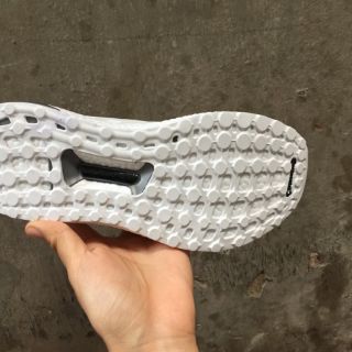 Giày ultraboost multicolor rainbow pack (màu trắng)