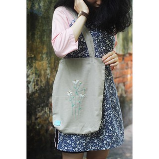 Túi vải thêu tay mềm nhẹ xinh xinh, túi linen