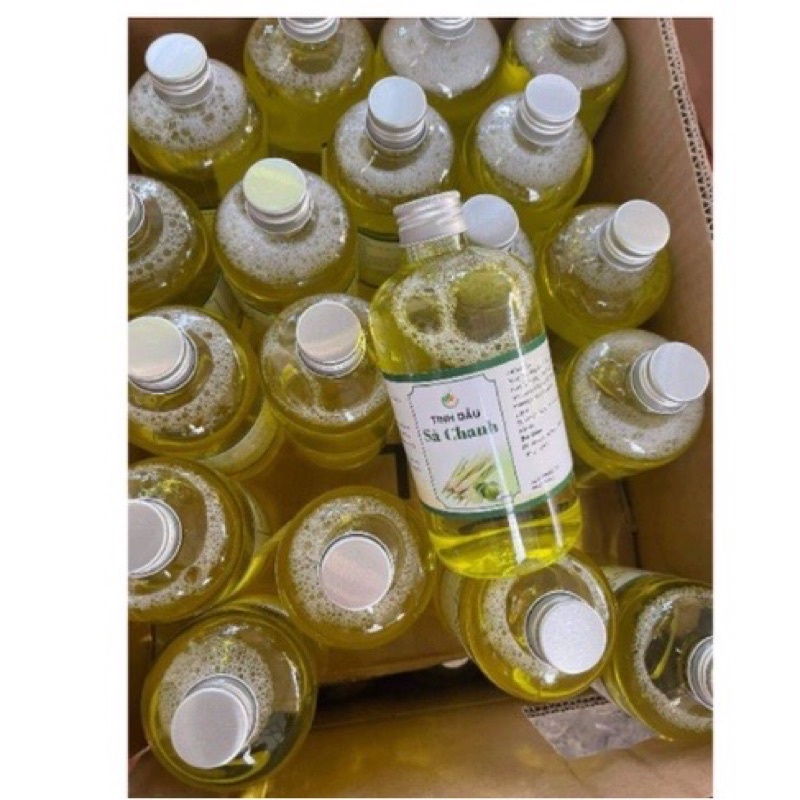 Tinh Dầu Xông Sả Chanh Và Quế Chai 500ml