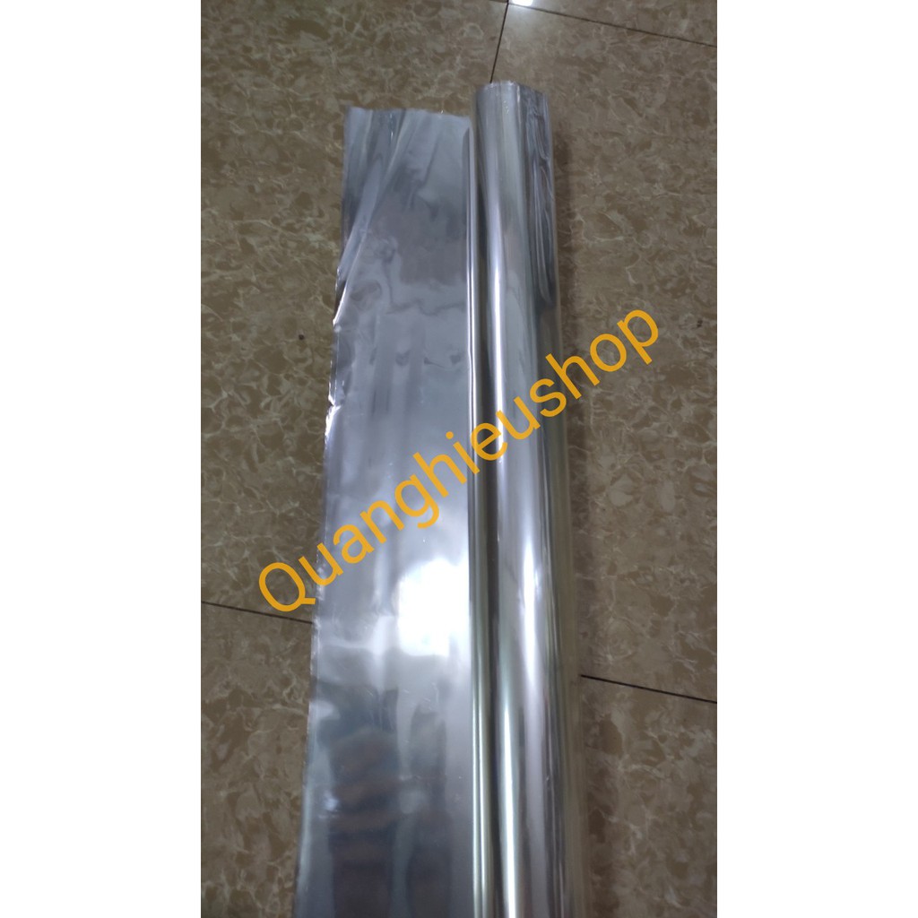 Giấy kiếng trong suốt không hoa văn kích thước 80 x 120cm xấp 50 tờ