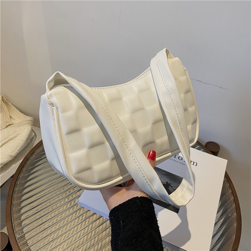 Túi đeo một bên vai cỡ nhỏ màu trơn hình thoi thời trang mùa thu cổ điển mới năm 2021 phong cách phương Tây