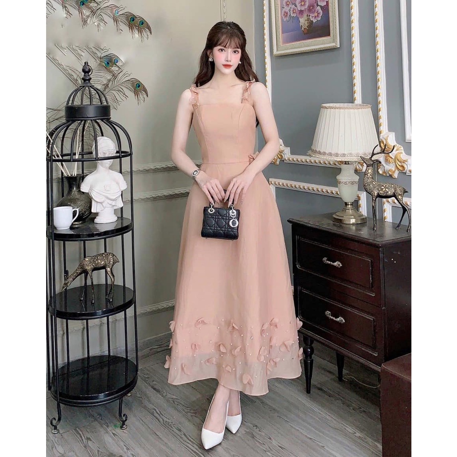 Váy tơ đính hoa cực xinh