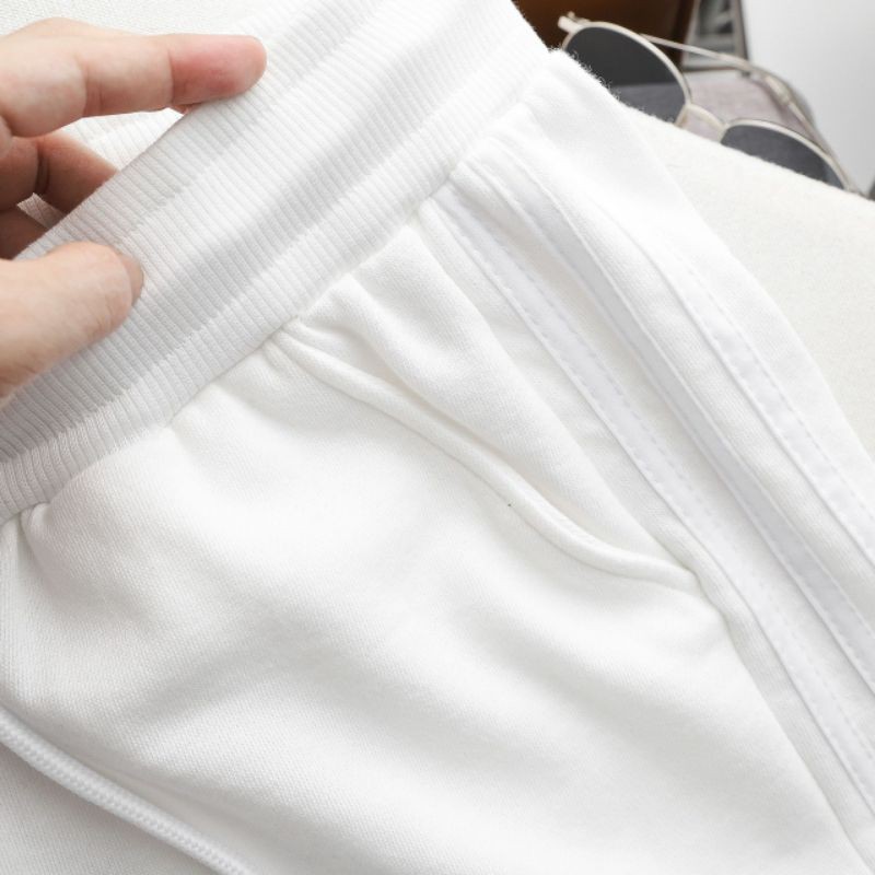 quần Adidas Orginals Short With Three Stripe. Cotton 100% xịn | BigBuy360 - bigbuy360.vn