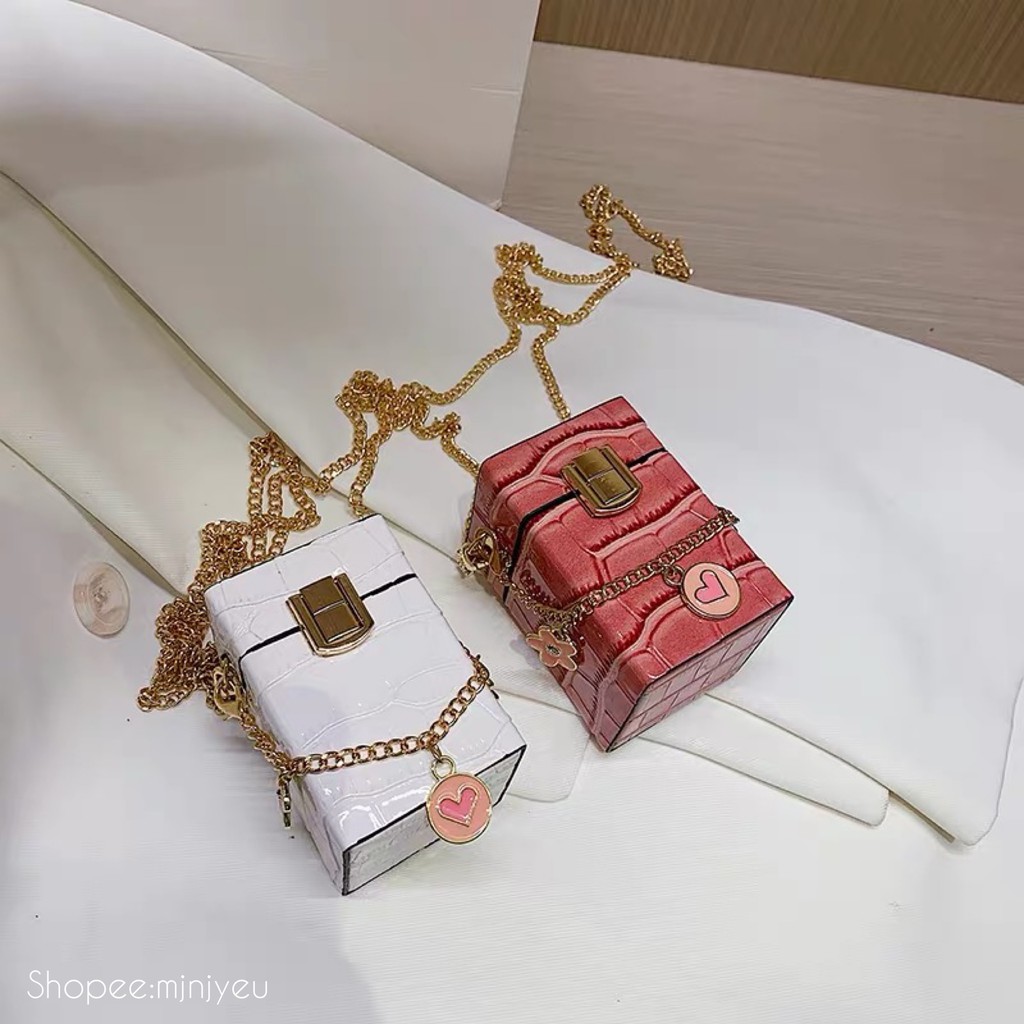 [Tặng kèm chuỗi charm dễ thươn] Túi Đeo Vai Hộp Vuông Mini Vân Da Rắn Form Vuông Cứng Cáp Cao Cấp 2021 | BigBuy360 - bigbuy360.vn