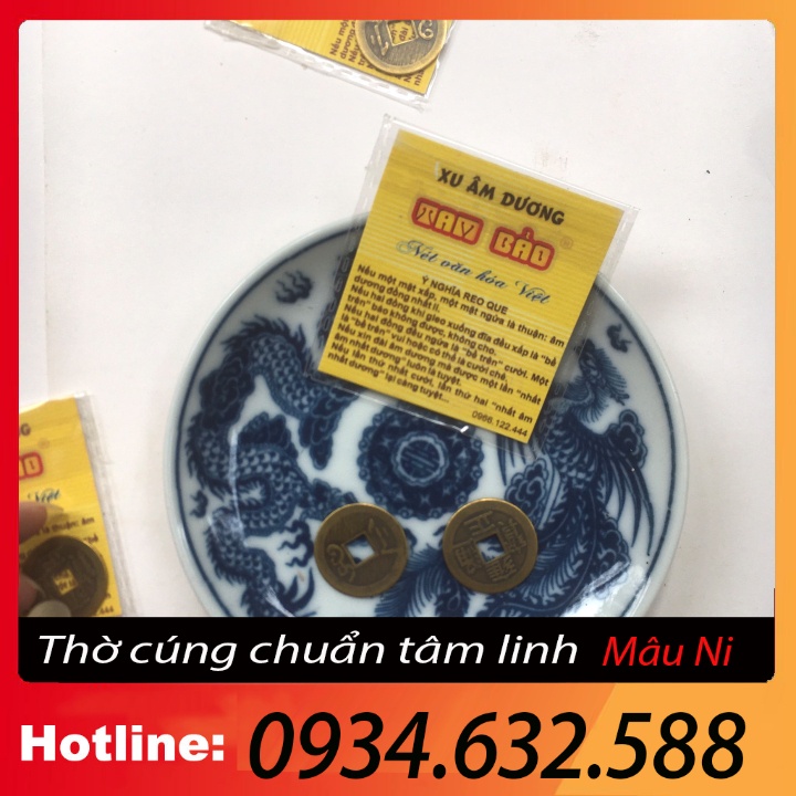 XU XIN ĐÀI ÂM DƯƠNG 1 cặp 2 đồng, Cách xin đài âm dương Mặt trên có khắc chữ Hán gọi là mặt “dương” Mặt dương (mặt sấp)